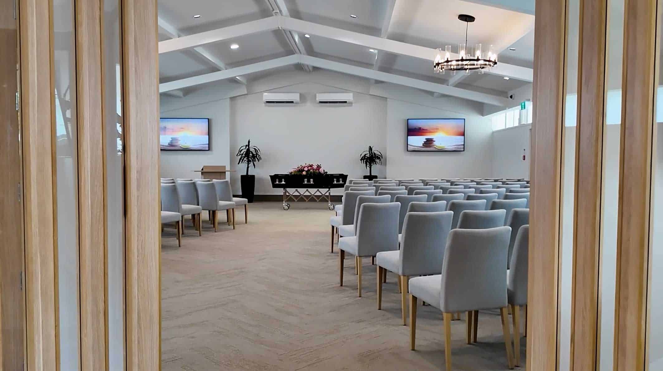 P+H-White-Rose-Chapel-cedar-beams